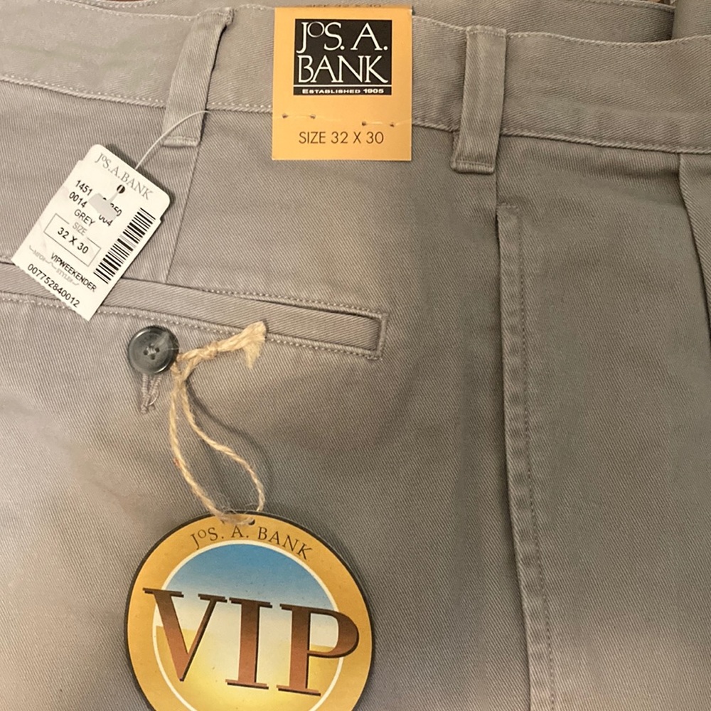 Jos. A. Bank Mens Khaki Pants 32W x 30L VIP Vacation In Paradise